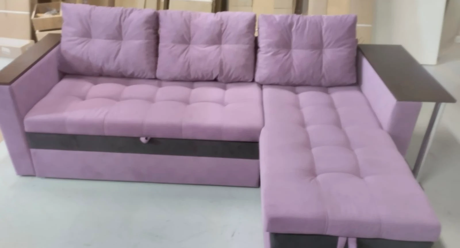 Угловой диван с подушками Атланта со столиком арт. 675833